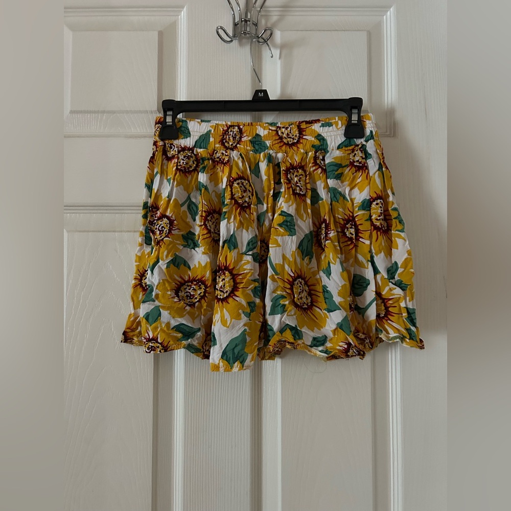 Brandy Melville Sunflower Skirt